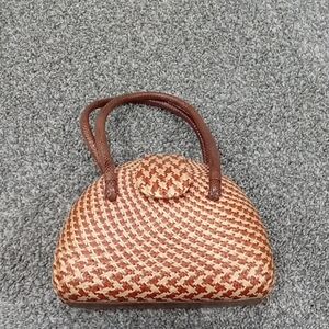 Vintage Bahay Bags Woven, Straw, Top Handle, Clamshell Bag, Tan & Brown